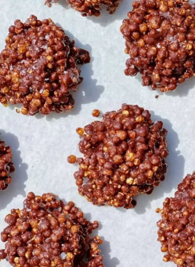 Crunchy quinoa bites, a healthy snack option with great flavor