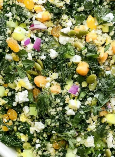 Healthy Kale Quinoa Salad with Lemon Dressing in a bowl