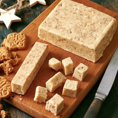 Delicious Christmas speculoos fudge caramel candy in a festive setting